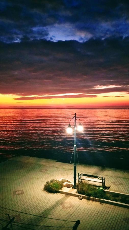 Golden Sunset Beach Apartment Skála Kallirákhis Esterno foto